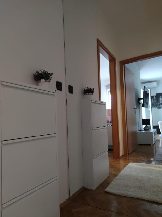 Sve U 5 Minuta Apartment *